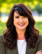 JWH Headshot NEW